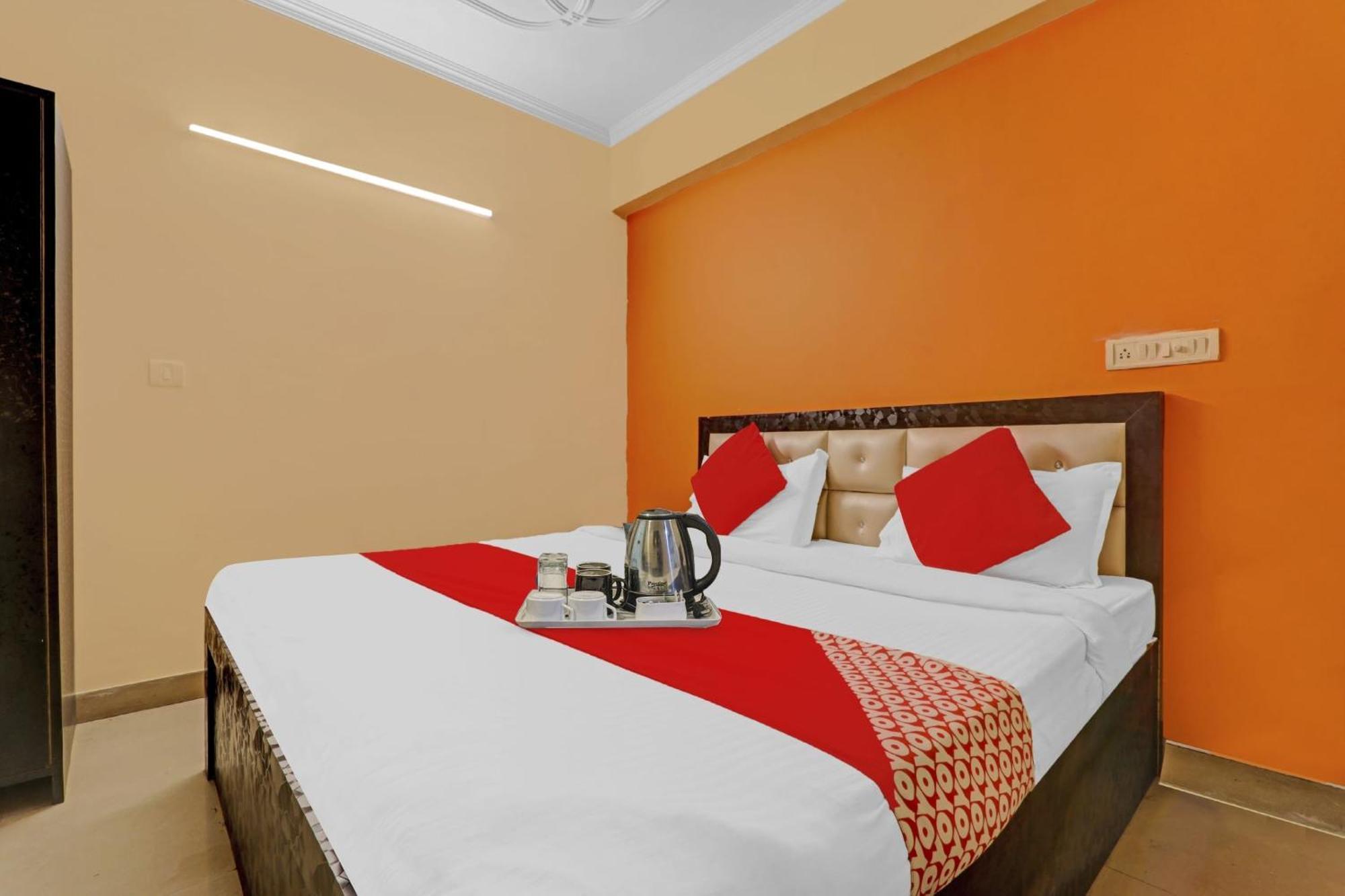 Hotel O J.D Palace Chinhat Εξωτερικό φωτογραφία