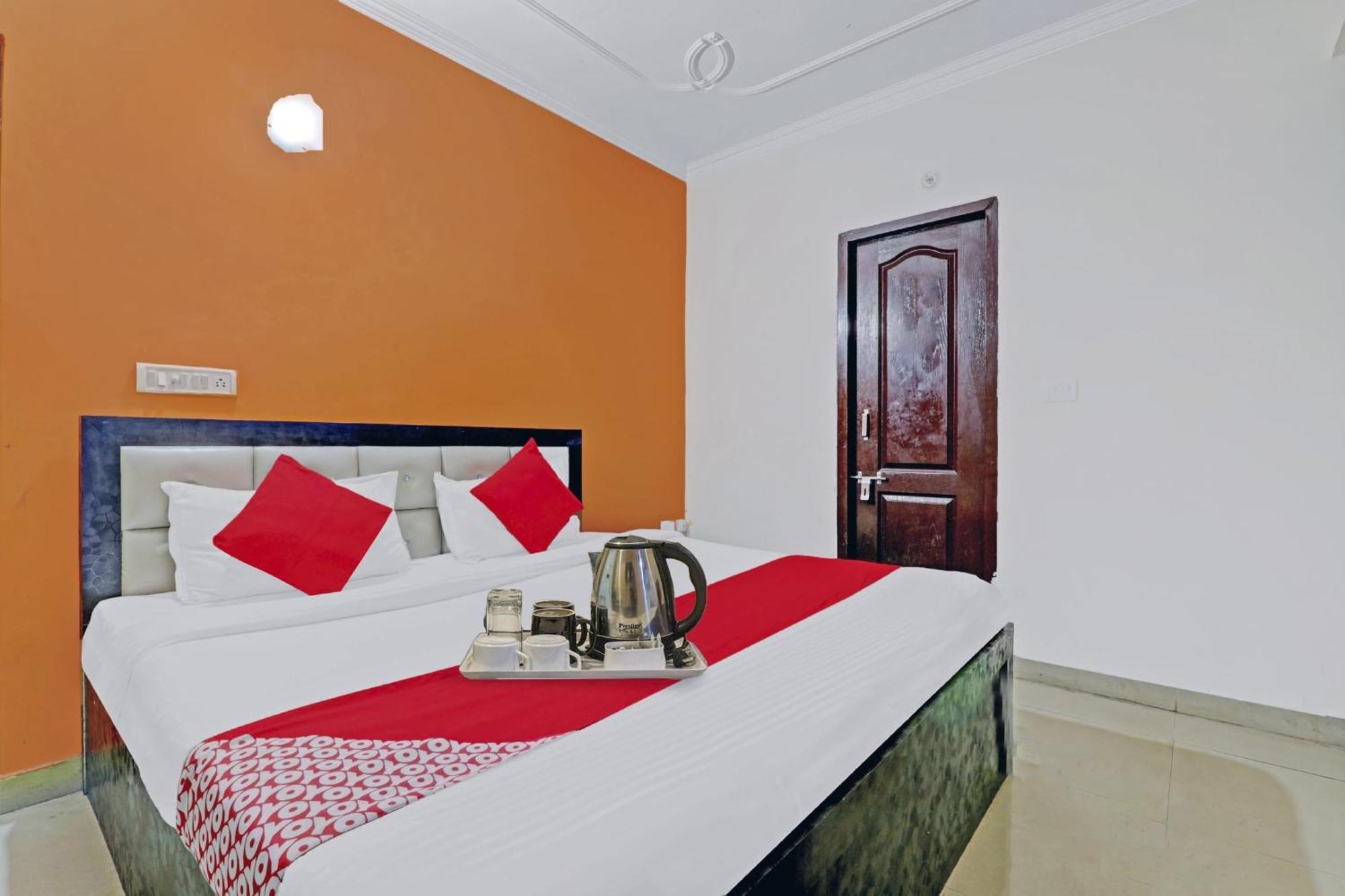 Hotel O J.D Palace Chinhat Εξωτερικό φωτογραφία